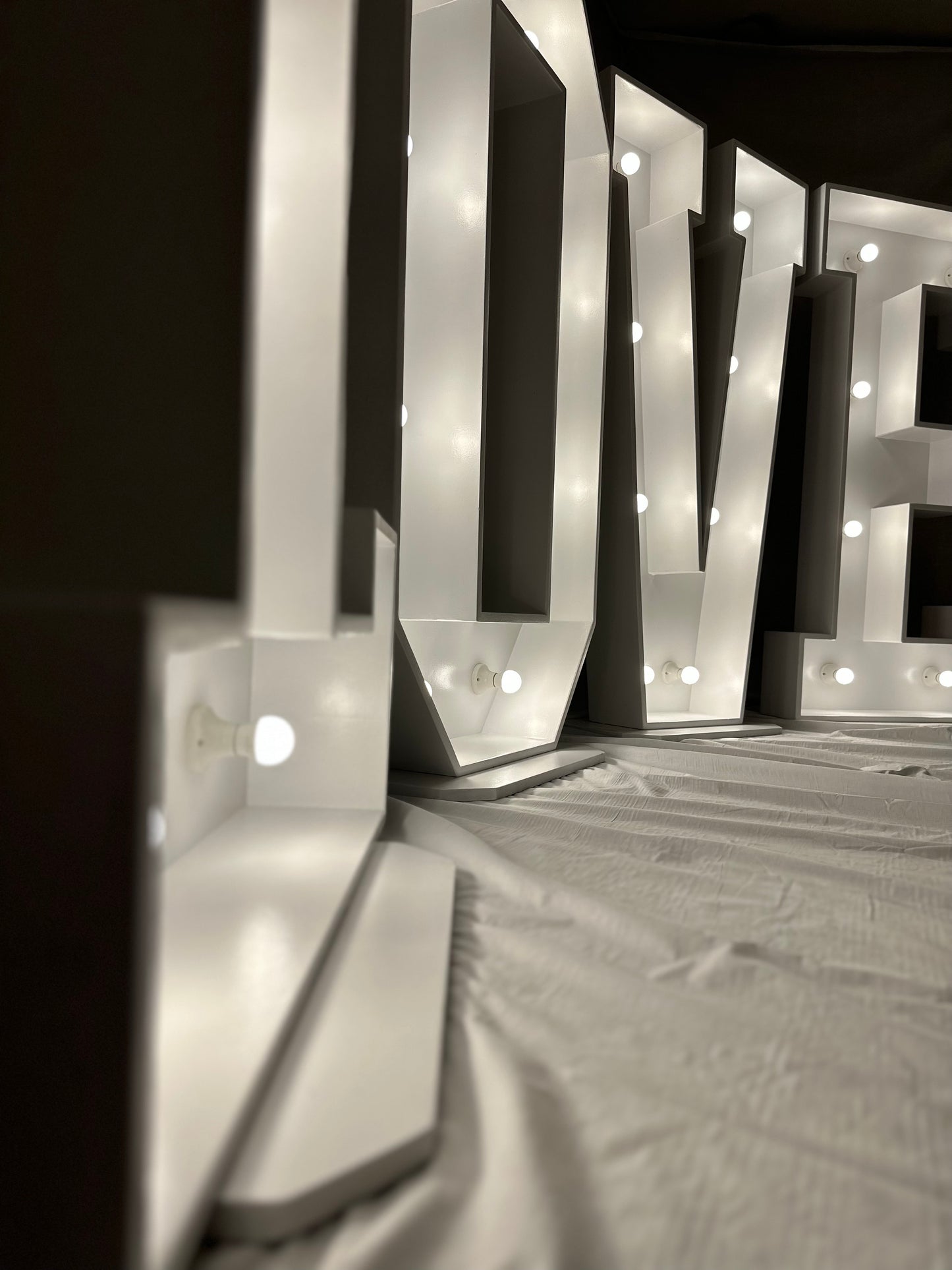 Huge LOVE wedding letters  150 x 80 cm | Durable and high quality